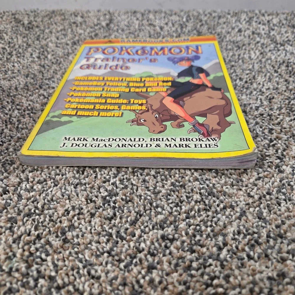 Pokemon Trainer's Guide Strategy Book 1999 Red Blue Yellow Snap TCG 188436425X